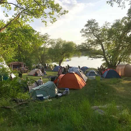 Tipi Camp Fuer Gruppen Direkt Am See, An Der Mecklenburger Seenplatte * Fürstenberg-Havel