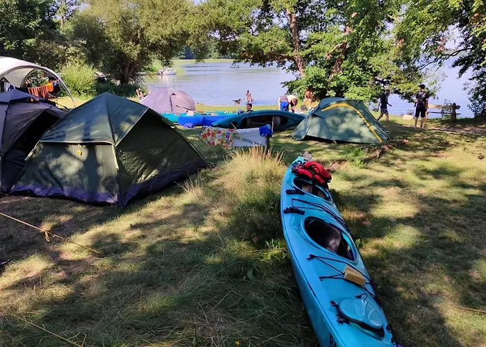 Tipi Camp Fuer Gruppen Direkt Am See, An Der Mecklenburger Seenplatte